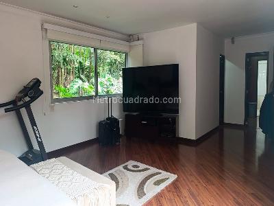 Casa de 3 alcobas en venta en El Poblado, Medellín, 415 m² · foto 8 de 20