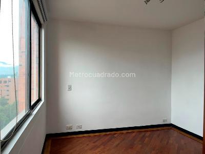 Apartamento en venta en El Poblado, Medellín · foto 12 de 17