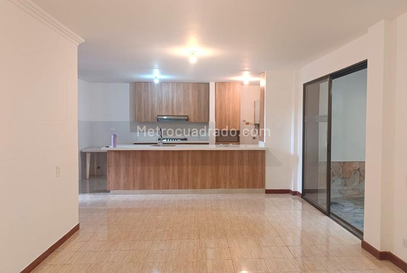 Casa de 3 habitaciones en venta en El Poblado, Medellín — imagen 1 de 20