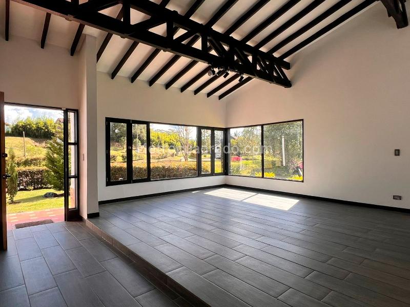 Casa en Arriendo, LLANOGRANDE, Rionegro - 2