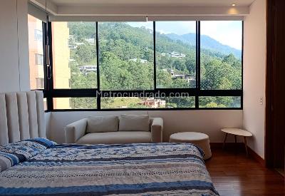Apartamento de 3 alcobas en venta en El Poblado, Medellín, 235 m² · foto 11 de 20
