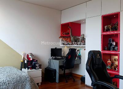 Apartamento de 3 alcobas en venta en El Poblado, Medellín, 235 m² · foto 14 de 20