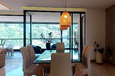 Apartamento de 3 alcobas en venta en El Poblado, Medellín, 235 m² · foto 5 de 20
