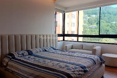 Apartamento de 3 alcobas en venta en El Poblado, Medellín, 235 m² · foto 9 de 20