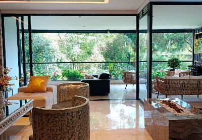 Apartamento de 3 alcobas en venta en El Poblado, Medellín, 235 m² · foto 4 de 19