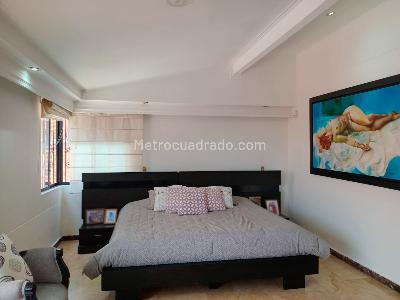 Casa de 4 alcobas en venta en El Poblado, Medellín, 340 m² · foto 12 de 20