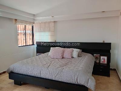 Casa de 4 alcobas en venta en El Poblado, Medellín, 340 m² · foto 14 de 20