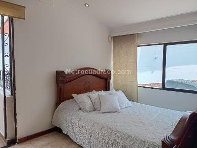 Casa de 4 alcobas en venta en El Poblado, Medellín, 340 m² · foto 17 de 20