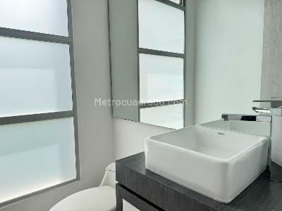Apartamento en venta en El Poblado, Medellín · foto 16 de 17