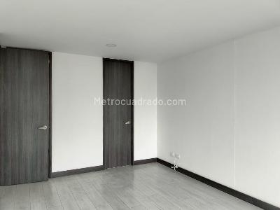 Apartamento de 2 alcobas en arriendo en El Poblado, Medellín, 86 m² · foto 12 de 15