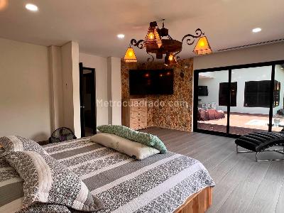 Casa de 3 alcobas en venta en Llanogrande, Rionegro, 420 m² · foto 10 de 20