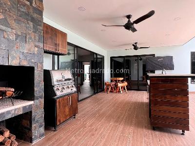 Casa de 3 alcobas en venta en Llanogrande, Rionegro, 420 m² · foto 17 de 20
