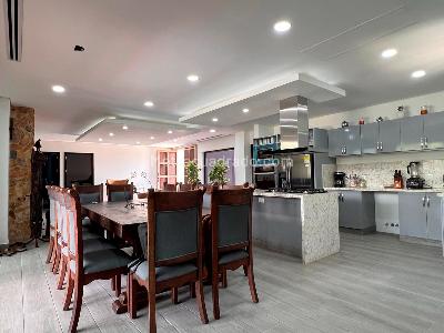 Casa de 3 alcobas en venta en Llanogrande, Rionegro, 420 m² · foto 3 de 20