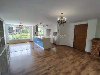 Apartamento de 3 alcobas en venta en Alejandría, Medellín, 100 m² · foto 2 de 16