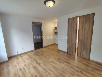 Apartamento de 3 alcobas en venta en Alejandría, Medellín, 100 m² · foto 11 de 16