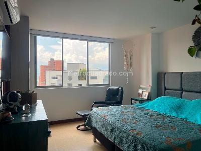 Apartamento de 3 alcobas en venta en El Poblado, Medellín, 150 m² · foto 10 de 18