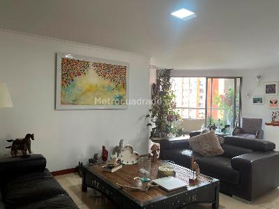 Apartamento de 3 alcobas en venta en El Poblado, Medellín, 150 m² · foto 4 de 18