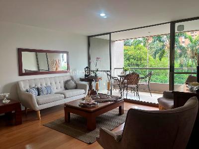 Apartamento de 3 alcobas en venta en Los Balsos, Medellín, 125 m² · foto 2 de 19