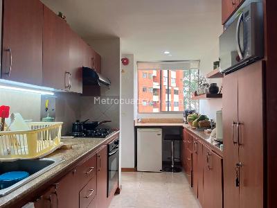 Apartamento de 3 alcobas en venta en Los Balsos, Medellín, 125 m² · foto 5 de 19