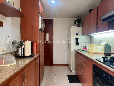 Apartamento de 3 alcobas en venta en Los Balsos, Medellín, 125 m² · foto 8 de 19
