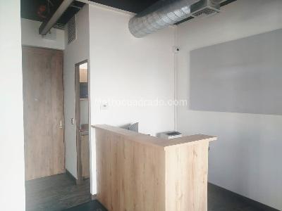 Office for rent in EL POBLADO, Medellín