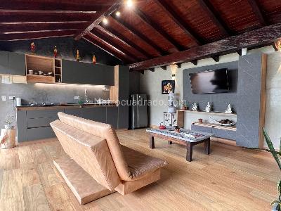 Casa en arriendo en Rionegro, Rionegro · foto 2 de 13