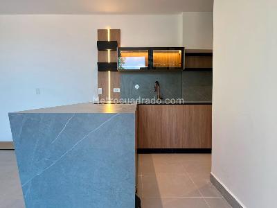 Casa de 3 alcobas en venta en Envigado, Envigado, 323 m² · foto 7 de 20