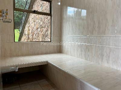 Casa de 3 alcobas en venta en Envigado, Envigado, 588 m² · foto 11 de 20