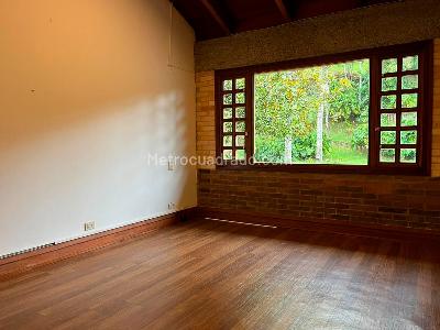 Casa de 3 alcobas en venta en Envigado, Envigado, 588 m² · foto 16 de 20