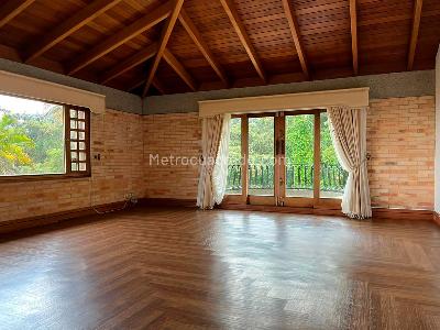 Casa de 3 alcobas en venta en Envigado, Envigado, 588 m² · foto 17 de 20