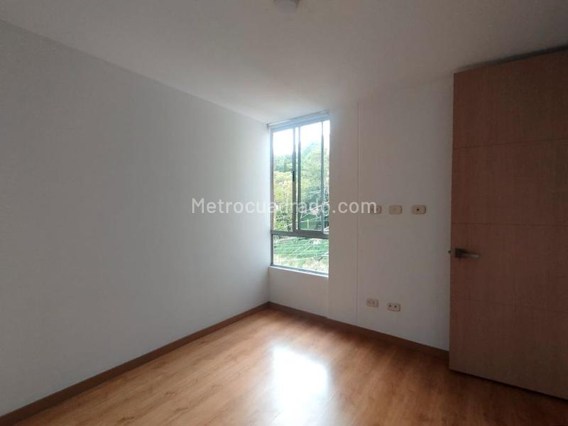 Cozy 3BR Apartment in El Poblado - 8