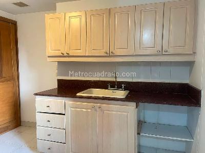 Apartamento de 3 alcobas en venta en El Poblado, Medellín, 170 m² · foto 10 de 20