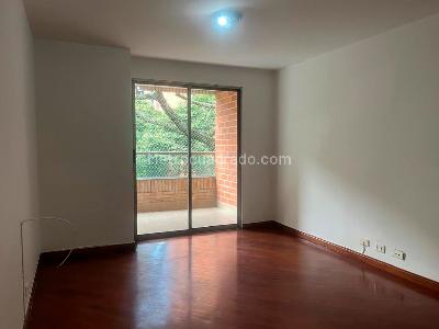 Apartamento de 3 alcobas en venta en El Poblado, Medellín, 170 m² · foto 11 de 20