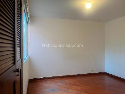Apartamento de 3 alcobas en venta en El Poblado, Medellín, 170 m² · foto 16 de 20