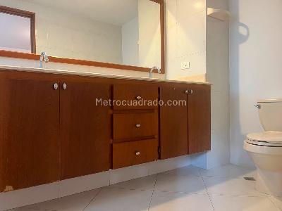 Apartamento de 3 alcobas en venta en El Poblado, Medellín, 170 m² · foto 18 de 20