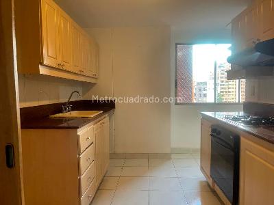 Apartamento de 3 alcobas en venta en El Poblado, Medellín, 170 m² · foto 5 de 20