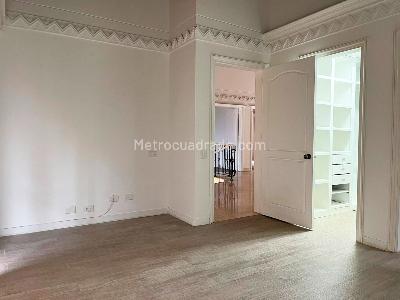 Casa en arriendo en El Poblado, Medellín · foto 14 de 20