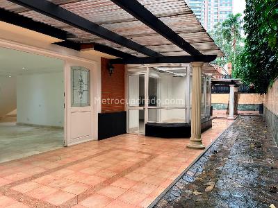 Casa en arriendo en El Poblado, Medellín · foto 20 de 20