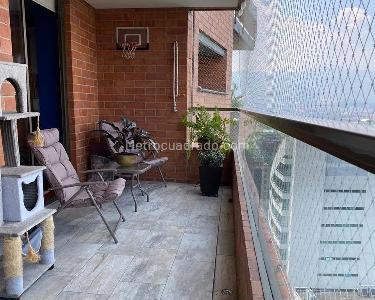 Apartamento de 3 alcobas en venta en El Poblado, Medellín, 210 m² · foto 16 de 17