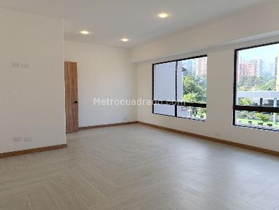 Apartamento en venta en El Poblado, Medellín · foto 10 de 17