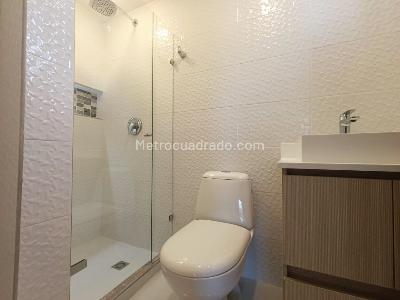 Apartamento en venta en El Poblado, Medellín · foto 15 de 17
