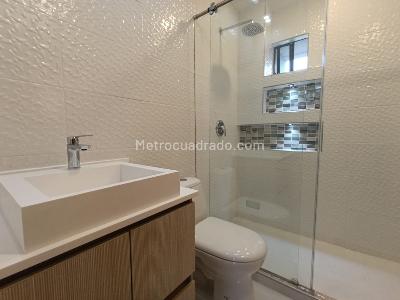 Apartamento en venta en El Poblado, Medellín · foto 17 de 17