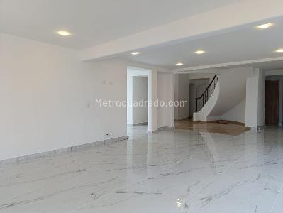 Apartamento en venta en El Poblado, Medellín · foto 4 de 17