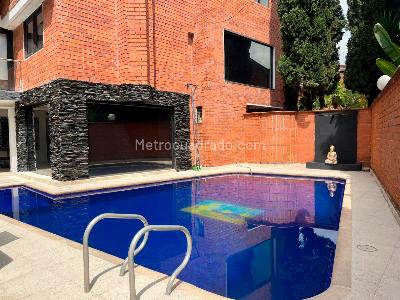 Casa en arriendo en El Poblado, Medellín · foto 18 de 18