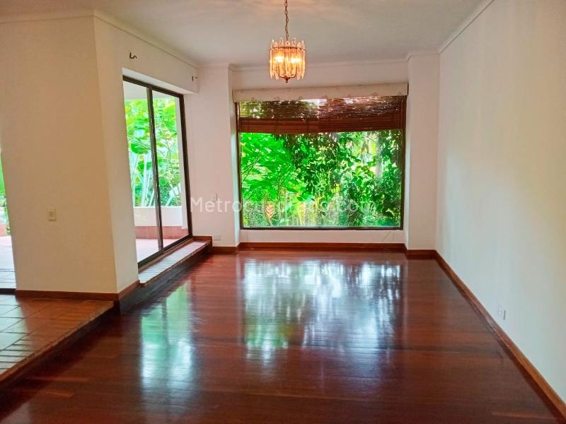 Casa de 4 Alcobas en Arriendo en Unidad Cerrada en El Poblado - 4