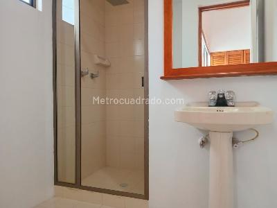 Casa de 4 alcobas en venta en El Poblado, Medellín, 170 m² · foto 16 de 17