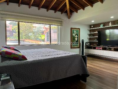 Casa de 3 alcobas en venta en Envigado, Envigado, 325 m² · foto 15 de 20