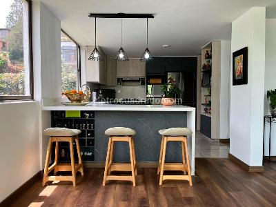 Casa de 3 alcobas en venta en Envigado, Envigado, 325 m² · foto 6 de 20