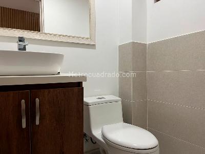 Casa de 3 alcobas en venta en Envigado, Envigado, 184 m² · foto 13 de 17