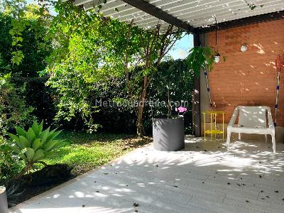 Casa de 3 alcobas en venta en Envigado, Envigado, 184 m² · foto 16 de 17